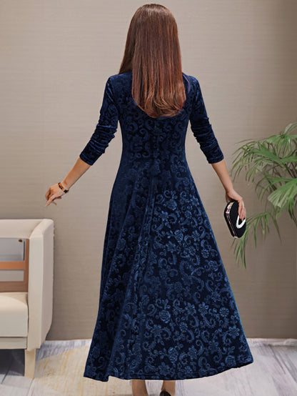 Isabella Luxe Velvet Long Dress for Formal Occasions